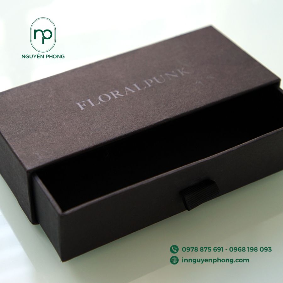 hop-dung-vi-cao-cap-tai-ha-noi